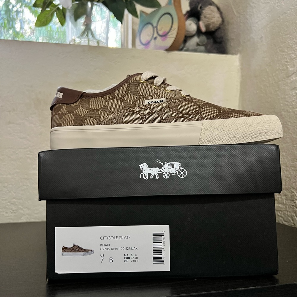 Authentic Coach tennis shoes